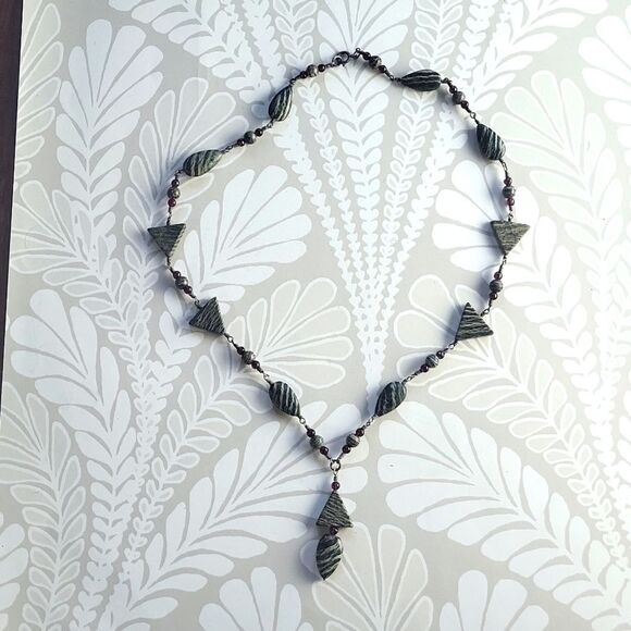 Seraphinite and Garnet Beaded Stone Necklace - Picture 1 of 4